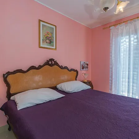 Apartmán Two-bedroom In Rogoznica (Sibenik-Knin)